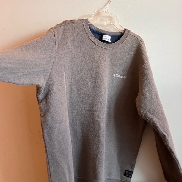 Men’s Columbia wool fleece lined crewneck (tan color) - Picture 8 of 10